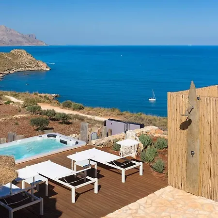 Cala Bianca Villa *